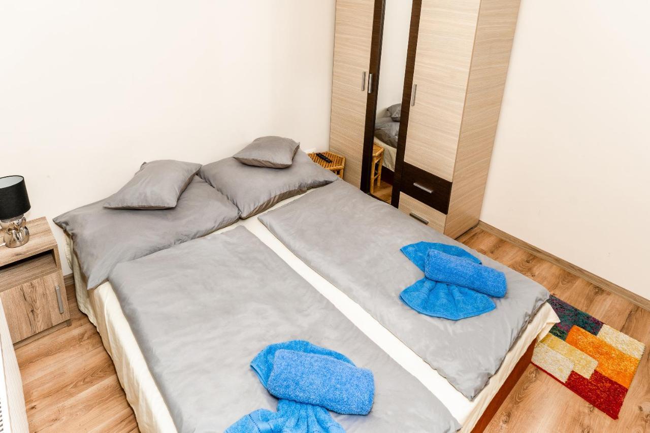 Lili Apartman 하르카니 외부 사진