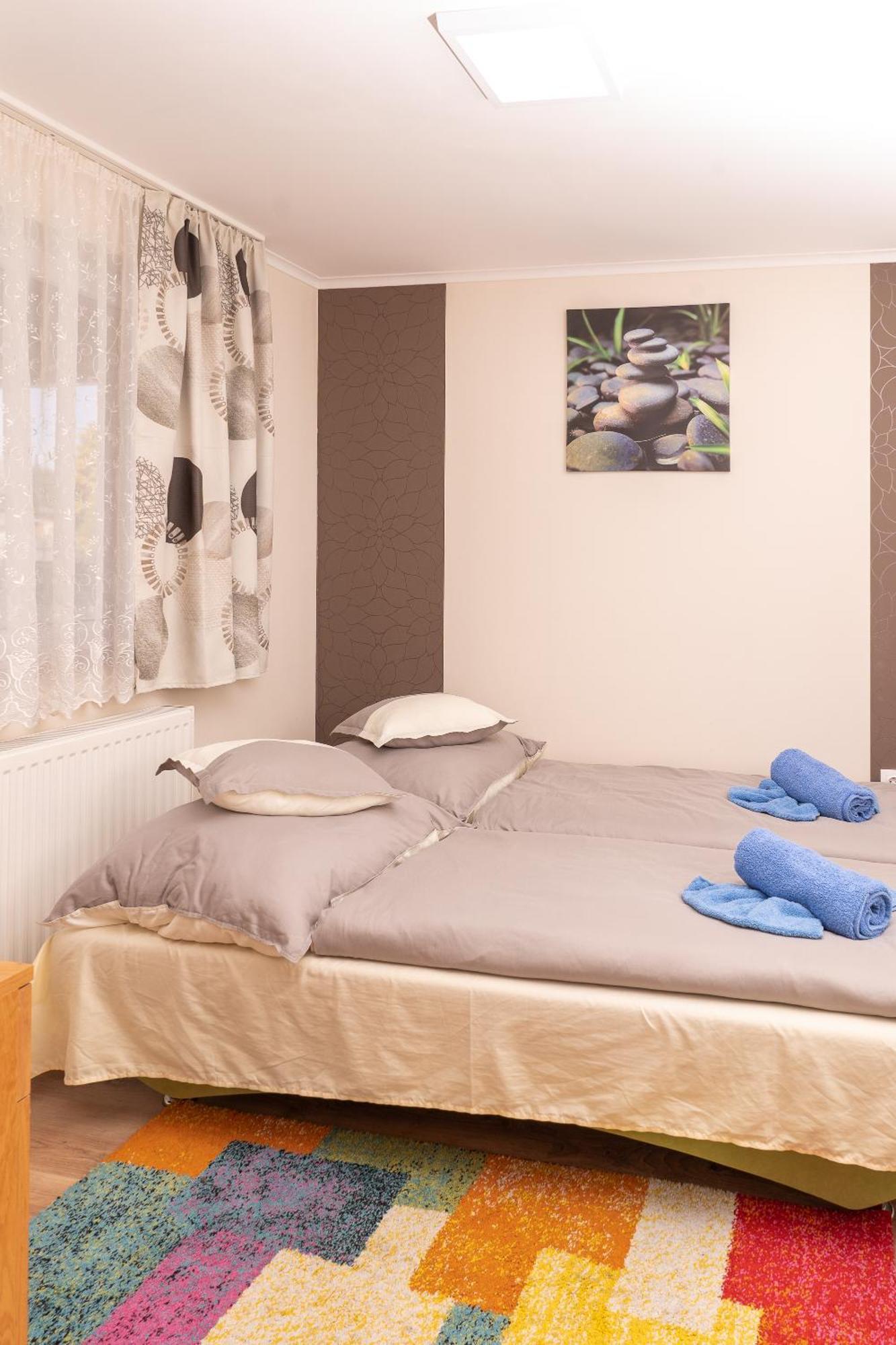 Lili Apartman 하르카니 외부 사진