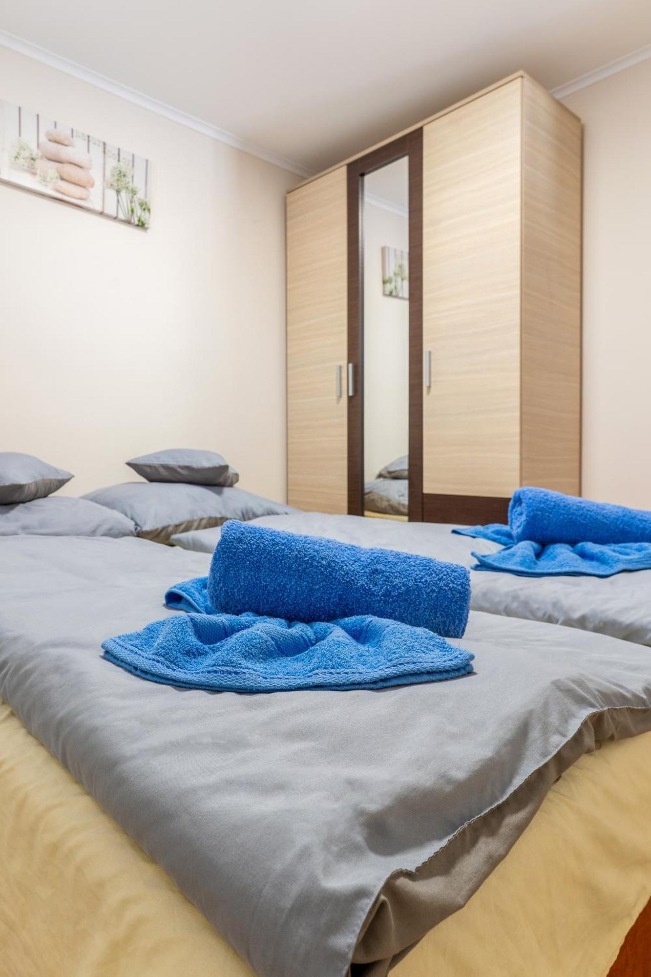 Lili Apartman 하르카니 외부 사진