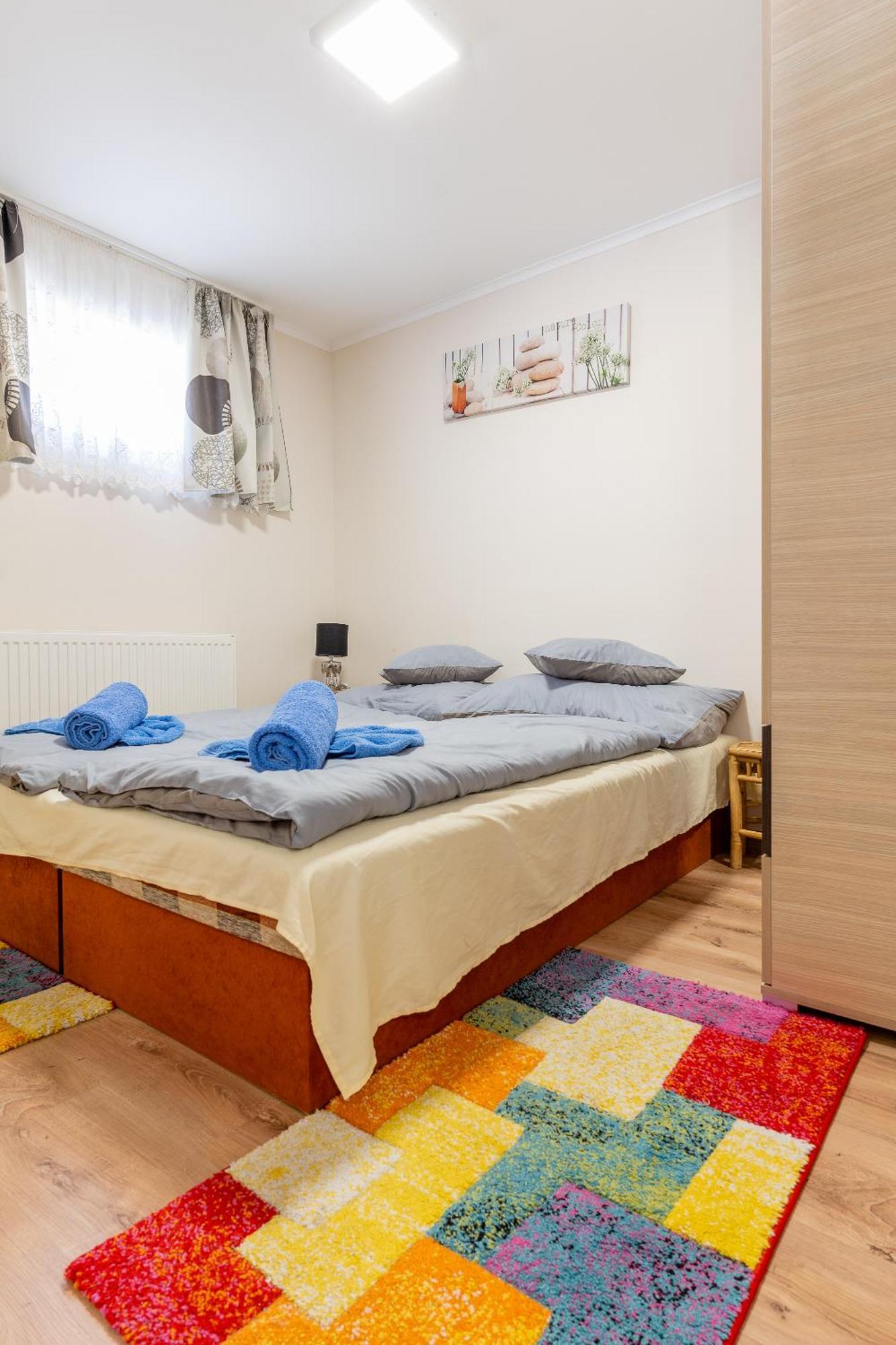 Lili Apartman 하르카니 외부 사진
