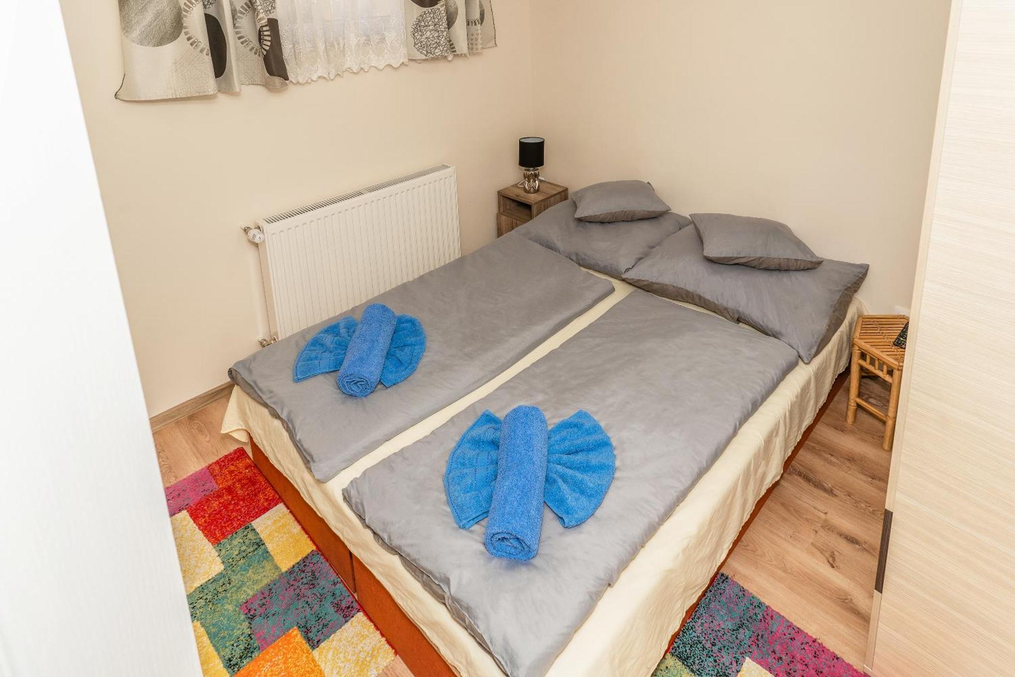 Lili Apartman 하르카니 외부 사진