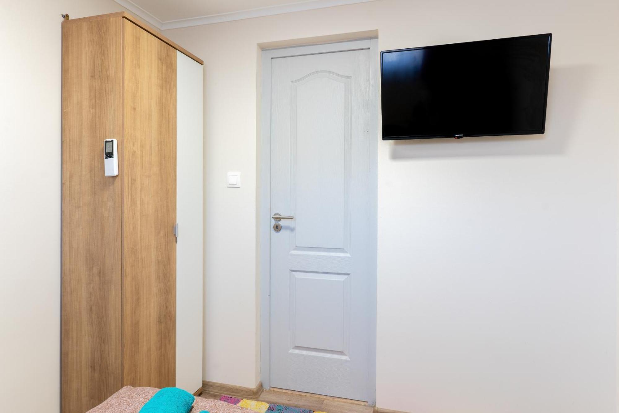 Lili Apartman 하르카니 외부 사진