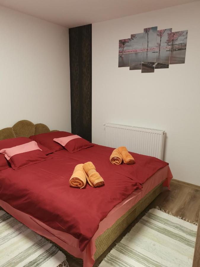 Lili Apartman 하르카니 외부 사진